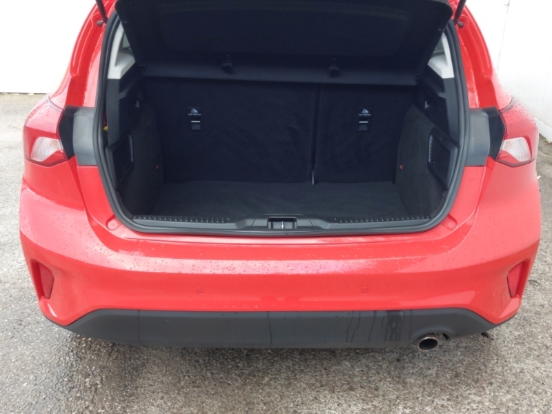 Ford Focus 1.0T Ecoboost Titanium X Euro 6 Ss White #17