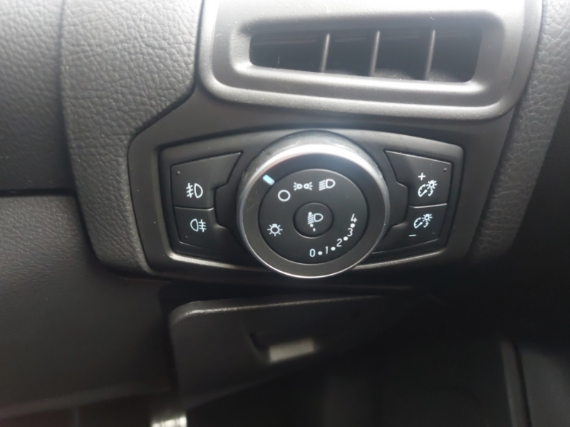 Ford Focus 1.5 Tdci Zetec Euro 6 Ss Blue #15