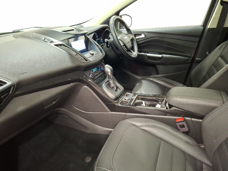 Ford Kuga 2.0 Tdci 180 Titanium X Red #5