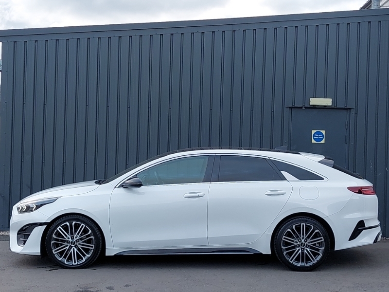 Kia Proceed 1.5T Gdi Isg 138 Gt-line S Dct White #4