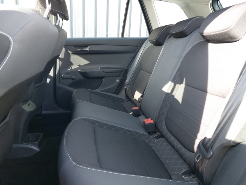 Skoda Fabia 1.0 Tsi Se L Grey #6