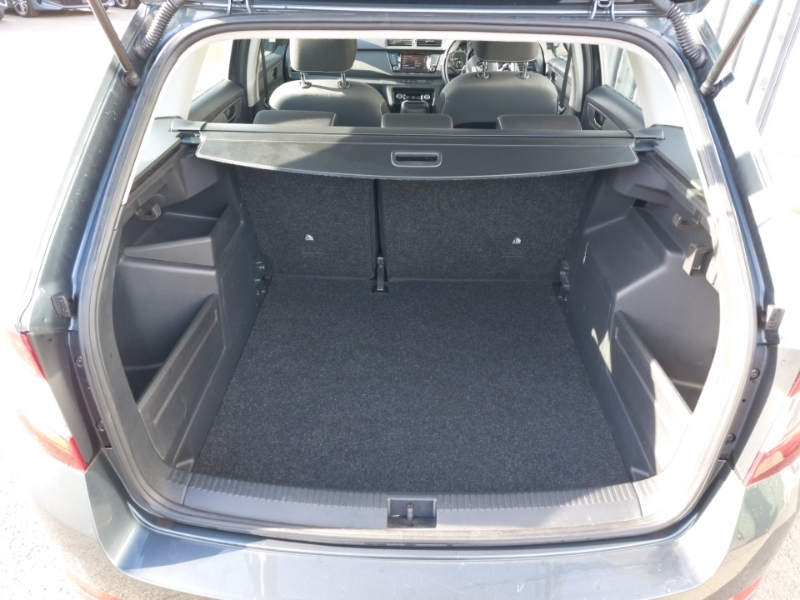 Skoda Fabia 1.0 Se L Tsi Dsg Blue #18