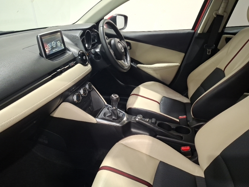 Mazda 2 1.5 115 Sport Nav SL66CFN Red #5