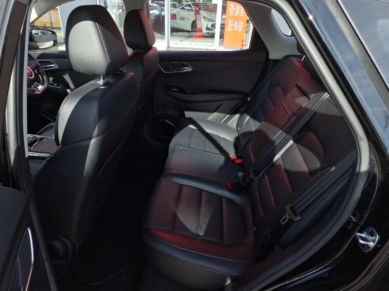 MG HS 1.5 T-gdi Se Black #6