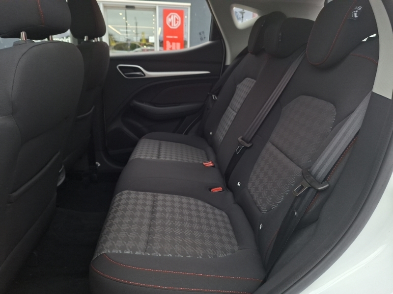 MG ZS 1.5 Vti-tech Excite White #6