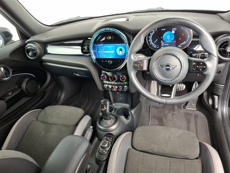 Mini Hatch 1.5 Cooper Sport Black #4