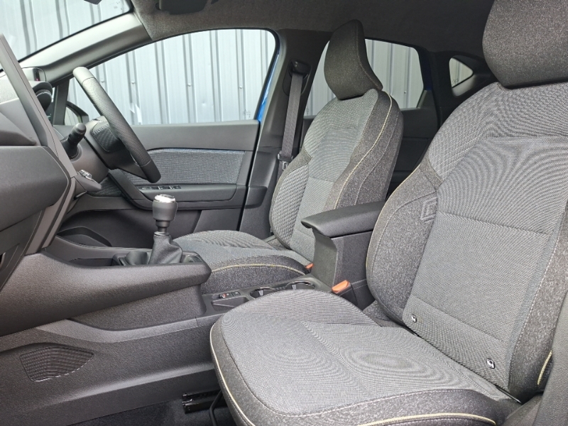 Renault Captur 1.2 Tce 115 Techno Black #5