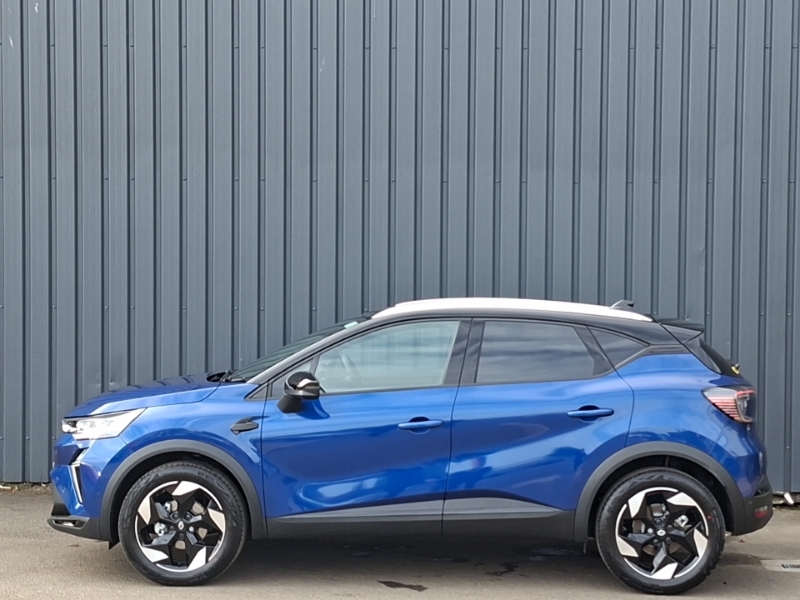 Renault Captur 1.2 Tce 115 Techno Black #4