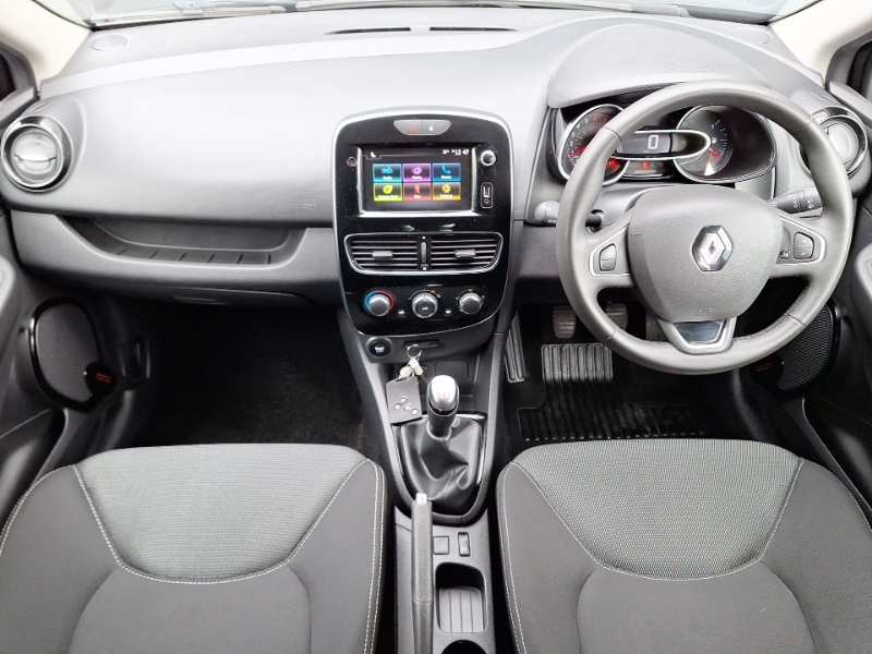 Renault Clio 0.9 Tce 90 Iconic Black #3