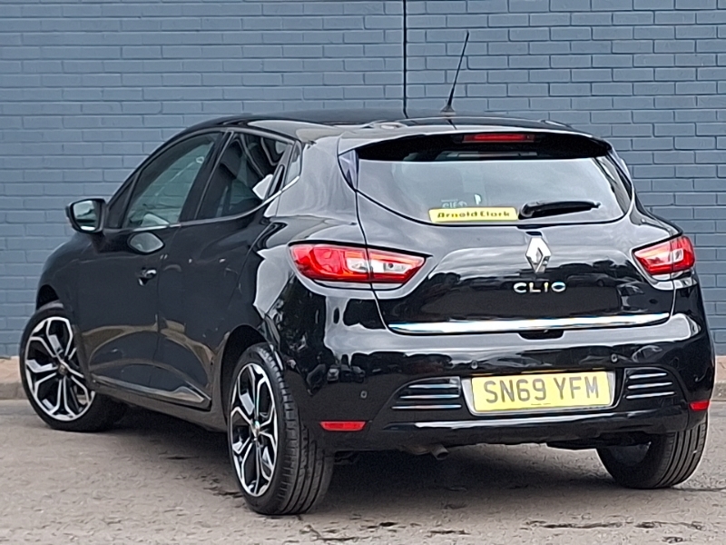 Renault Clio 0.9 Tce 90 Iconic Black #2