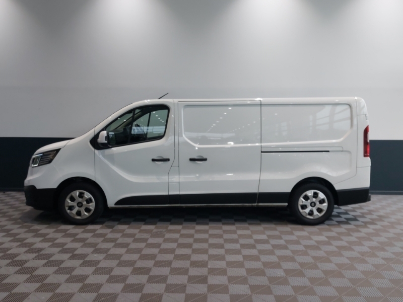 Renault Trafic Ll30 Blue Dci 130 Advance Van White #4