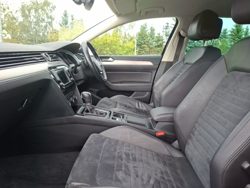 Volkswagen Passat 2.0 Tdi Gt Dsg Black #5