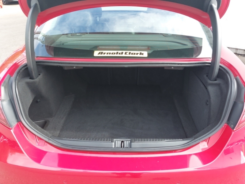 Alfa Romeo Giulia 2.9 V6 Biturbo Quadrifoglio 503 Bhp Red #16