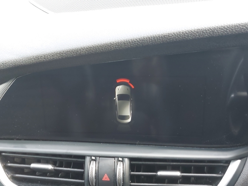 Alfa Romeo Giulia 2.9 V6 Biturbo Quadrifoglio 503 Bhp Red #9