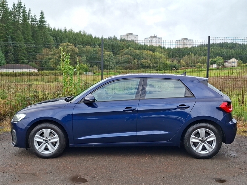 Audi A1 25 Tfsi Technik Blue #4