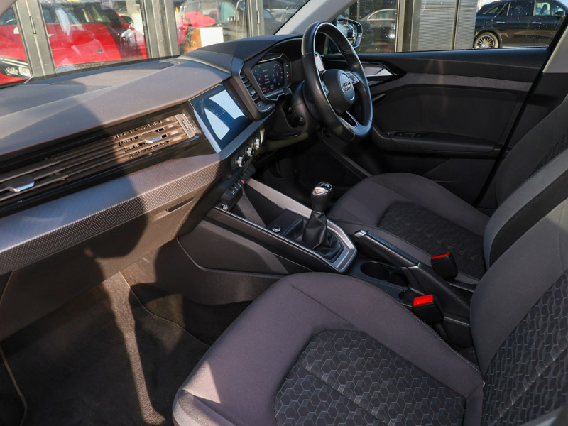 Audi A1 30 Tfsi Sport Black #5