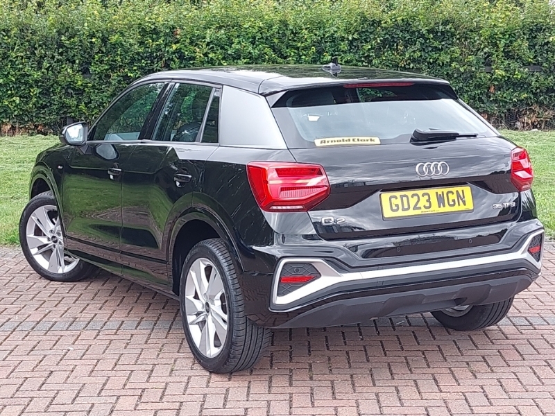 Audi Q2 35 Tfsi S Line S Tronic Black #2