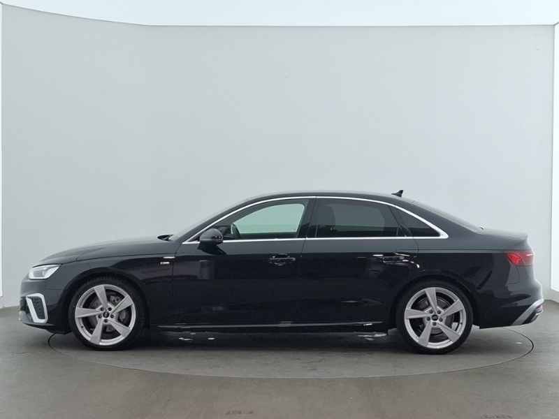 Audi A4 40 Tfsi 204 S Line S Tronic Black #4