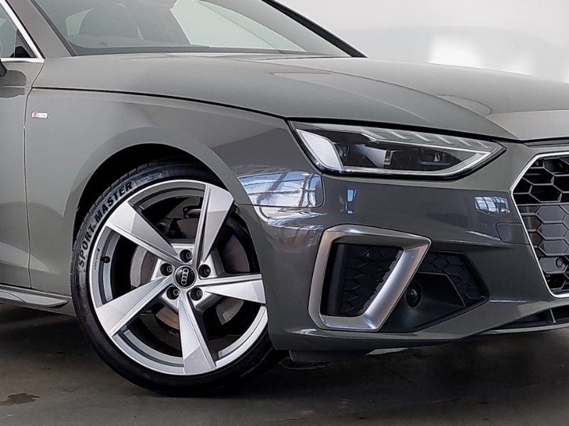 Audi A4 40 Tfsi 204 Black Edition S Tronic Cs Black #20