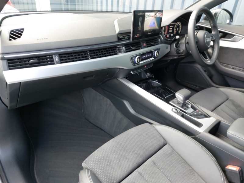 Audi A4 40 Tfsi 204 S Line S Tronic Black #5