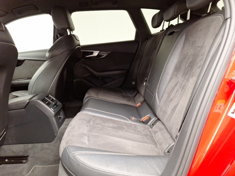 Audi A4 30 Tdi Black Edition S Tronic Red #6