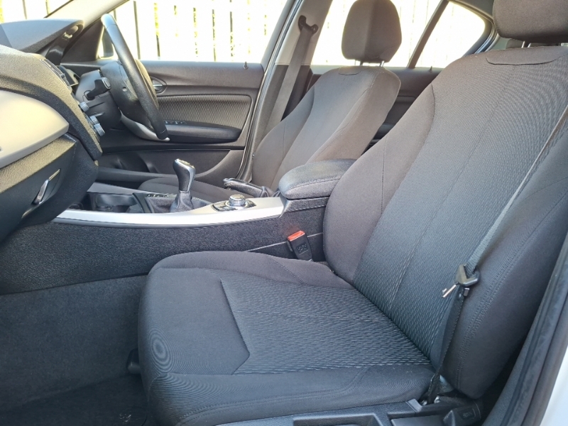 BMW 1 Series M Sport Black #5