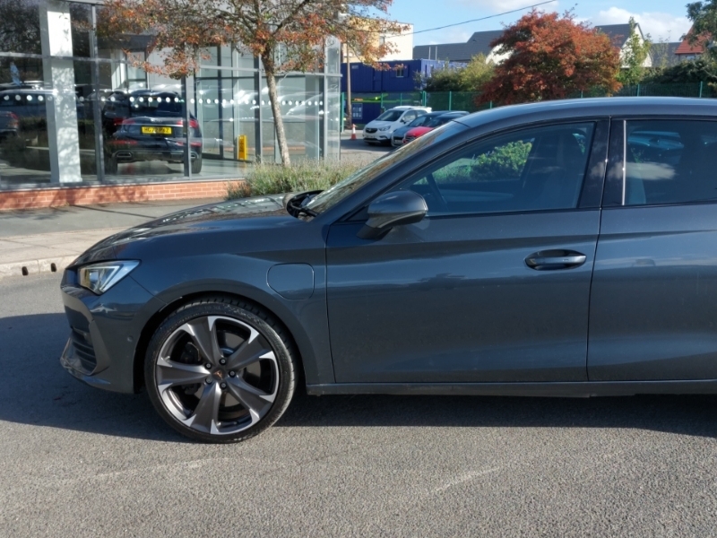 Cupra Leon 2.0 Tsi 300 Vz3 Dsg White #18