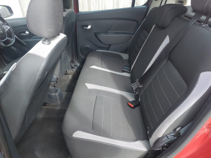 Dacia Sandero Stepway 0.9 Tce Laureate Red #6