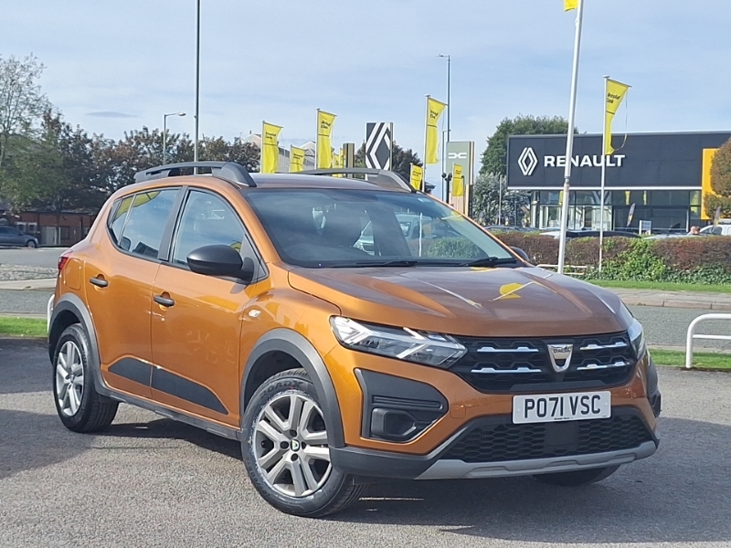 Dacia Sandero Stepway 1.0 Tce Essential Orange