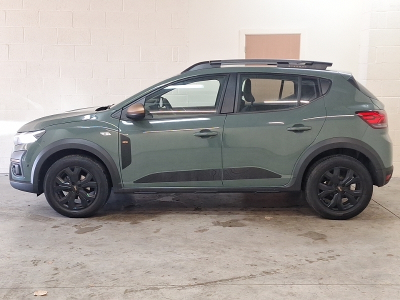 Dacia Sandero Stepway 1.0 Tce Extreme Cvt Green #4