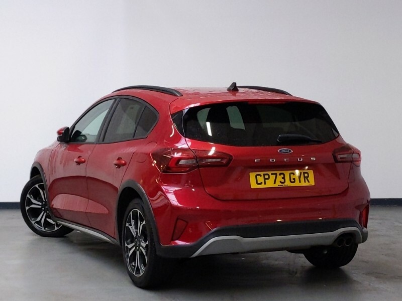 Ford Focus 1.0 Ecoboost Active X Red #2