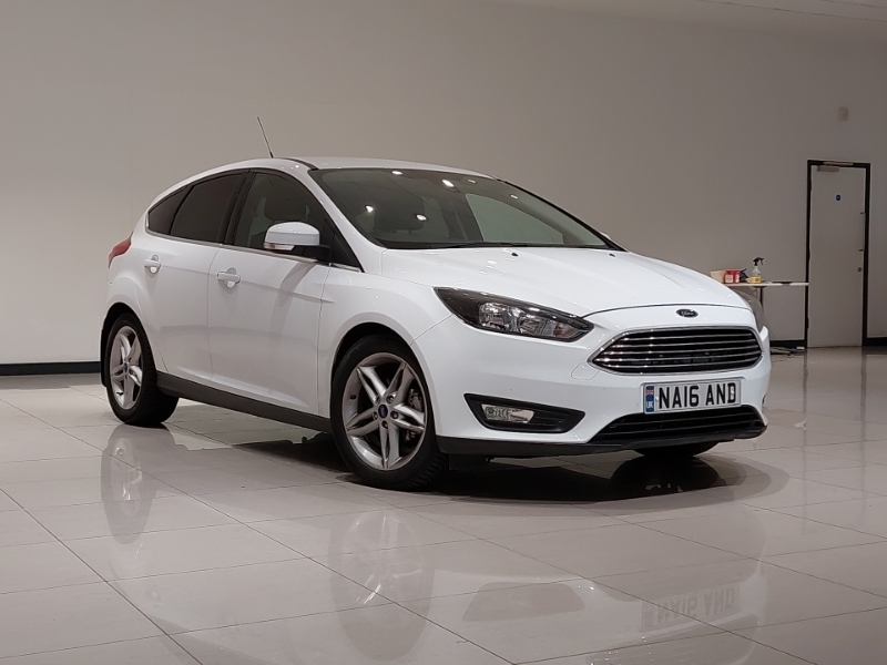 Ford Focus 1.6 125 Zetec Powershift White