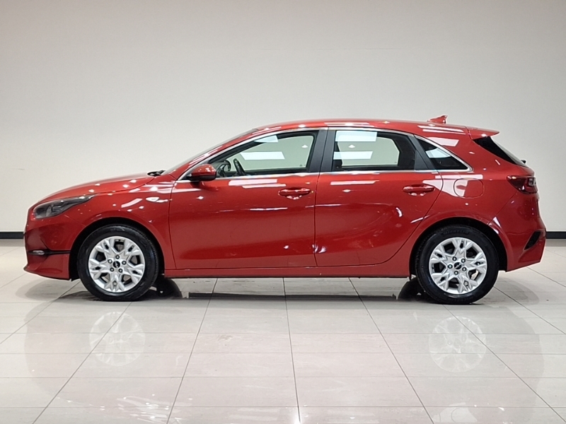 Kia Ceed 1.5T Gdi Isg 2 Red #4