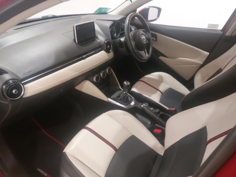 Mazda 2 1.5 115 Sport Nav Red #5