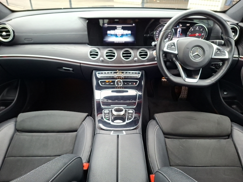 Mercedes-Benz E Class E220d Amg Line 9G-tronic Grey #3