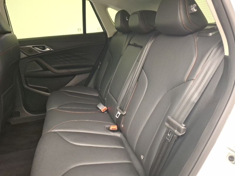 MG HS 1.5 T-gdi Phev Trophy White #6