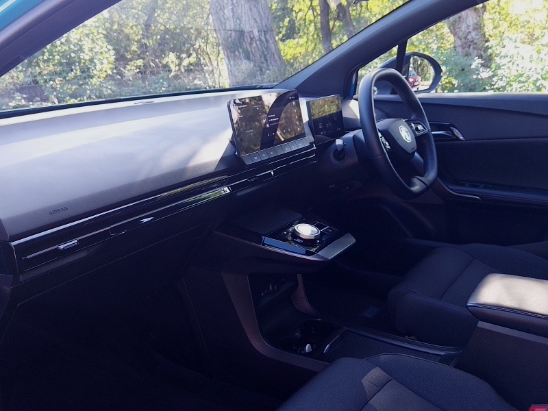 MG MG4 150Kw Se Ev Long Range 64Kwh Blue #5