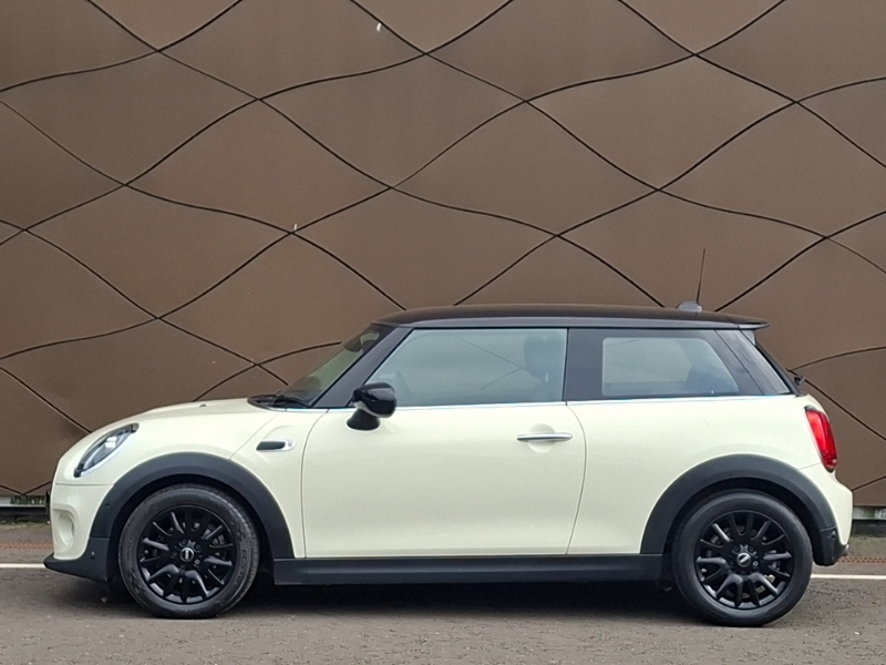 Mini Hatch 1.5 Cooper Classic II White #4