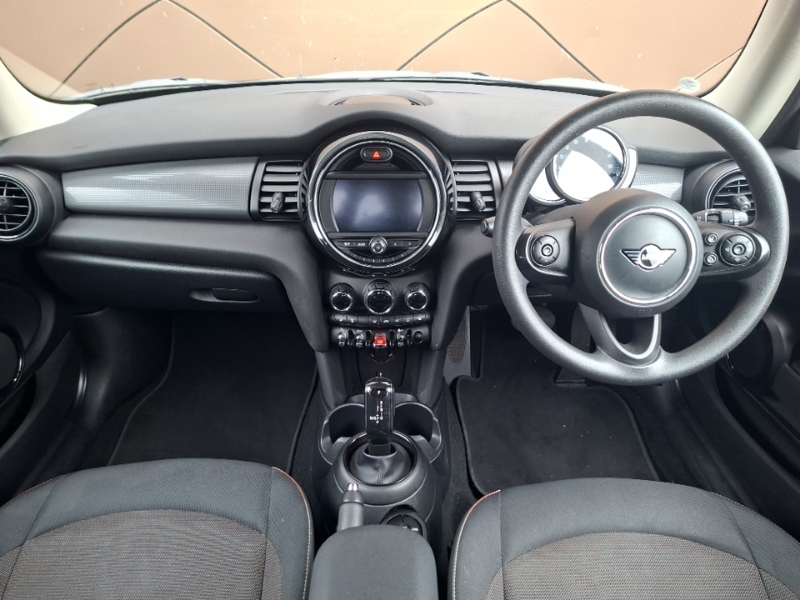 Mini Hatch 1.5 Cooper Classic II White #3