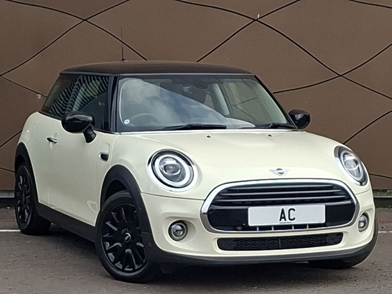 Mini Hatch 1.5 Cooper Classic II White