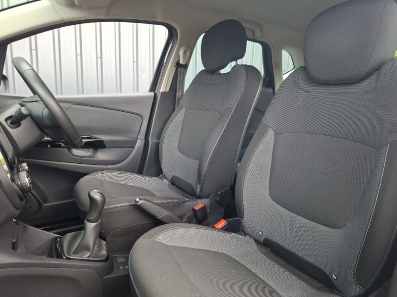 Renault Captur 1.5 Dci 90 Dynamique Nav Black #4