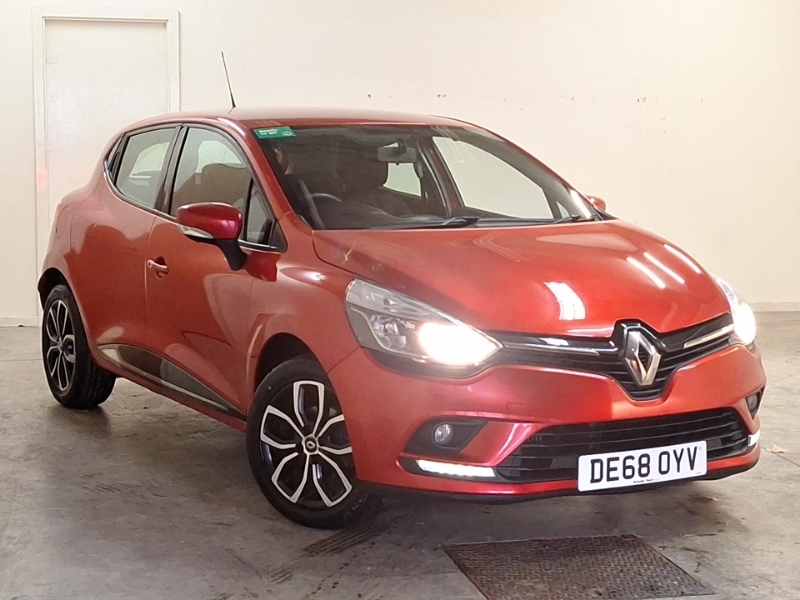 Renault Clio 0.9 Tce 75 Play Red