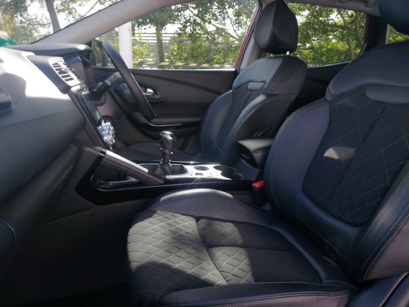 Renault Kadjar 1.5 Blue Dci Iconic Red #5