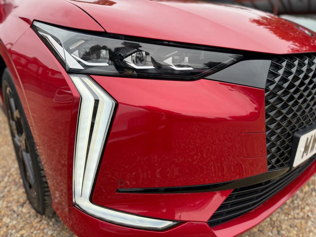 DS DS 4 2023 1.2 Puretech Performance Line Hatchback White #36