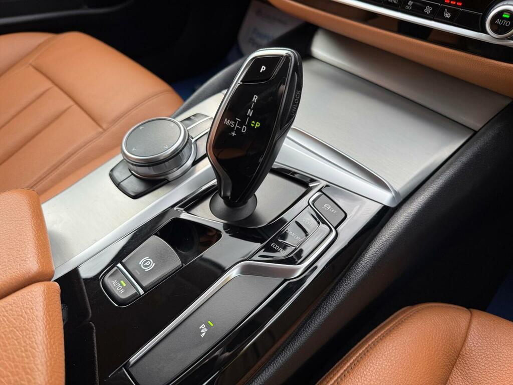 BMW 5 Series 3.0 530D Se Touring Xdrive Euro 6 Ss Blue #5