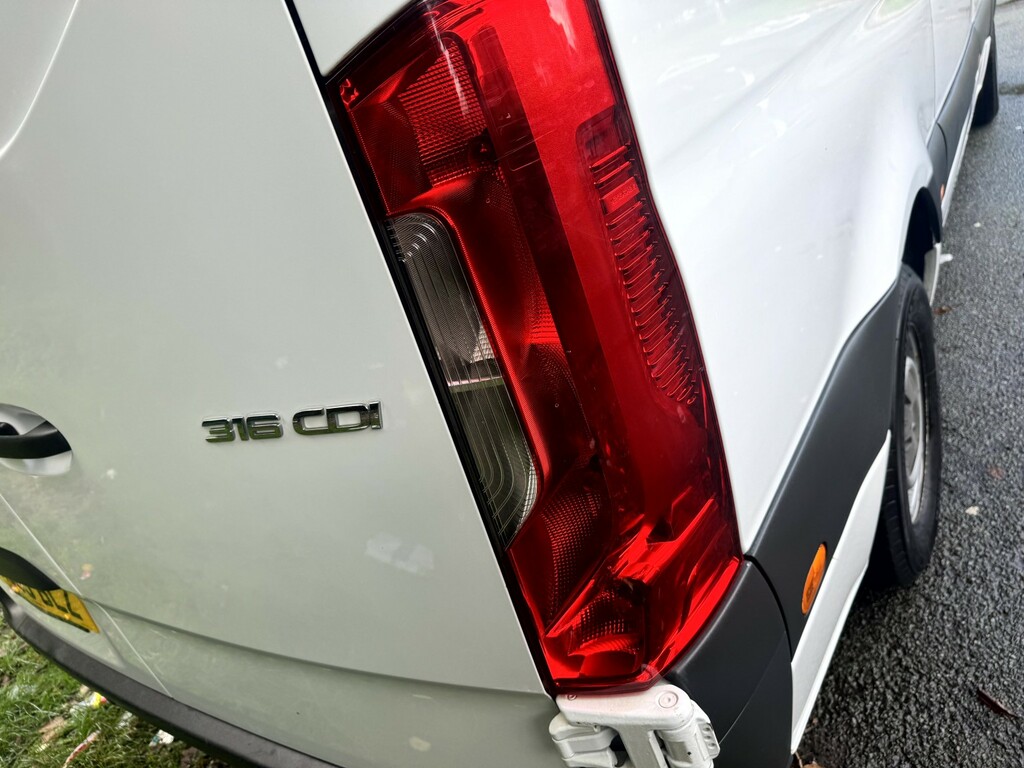 Mercedes-Benz Sprinter 2.1 316 Cdi White #4