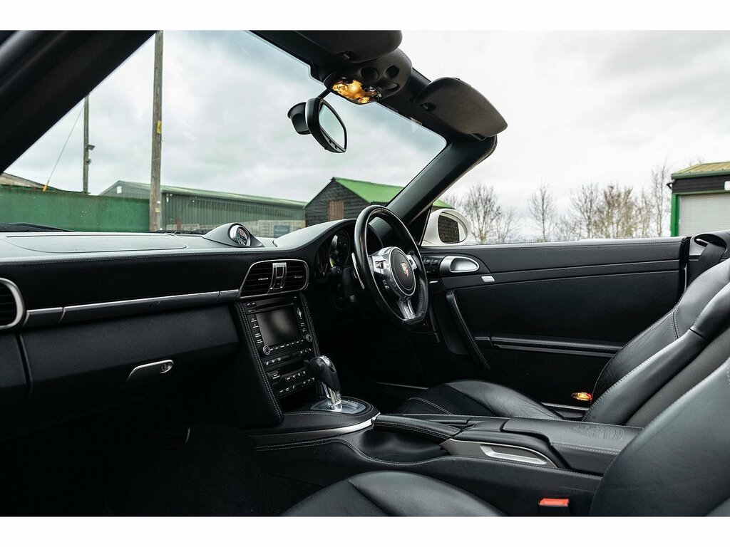 Porsche 911 Black Edition Convertible 3.6 Pdk 35 Black #5