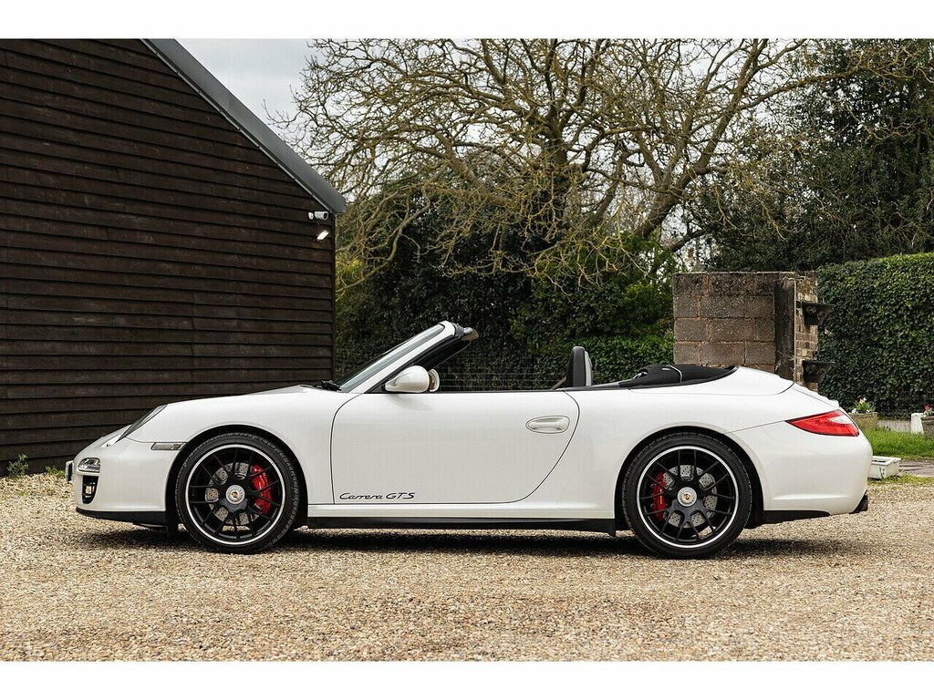 Porsche 911 Black Edition Convertible 3.6 Pdk 35 Black #2