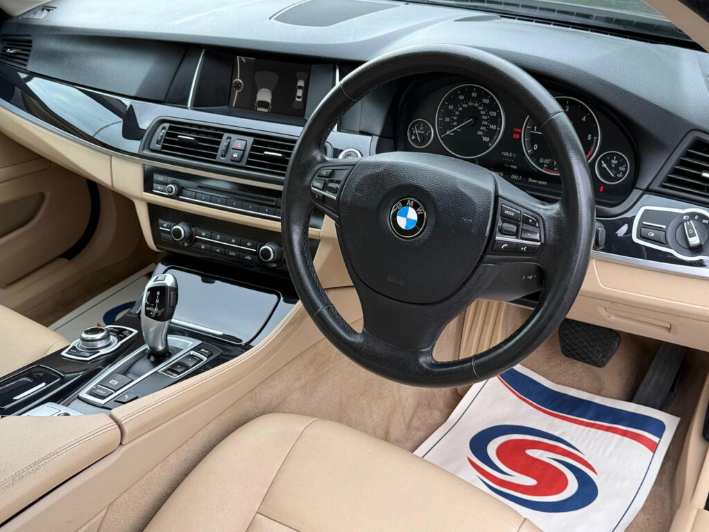 BMW 5 Series 520D Luxury Touring Brown #25