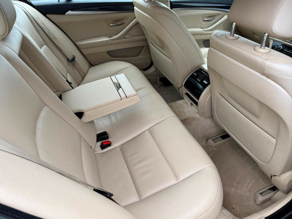 BMW 5 Series 520D Luxury Touring Brown #23